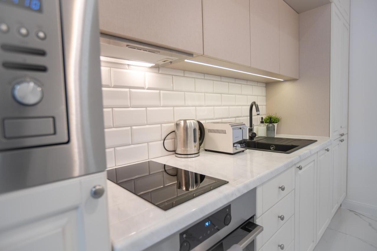 El Gusto Homes Town Шопрон Экстерьер фото