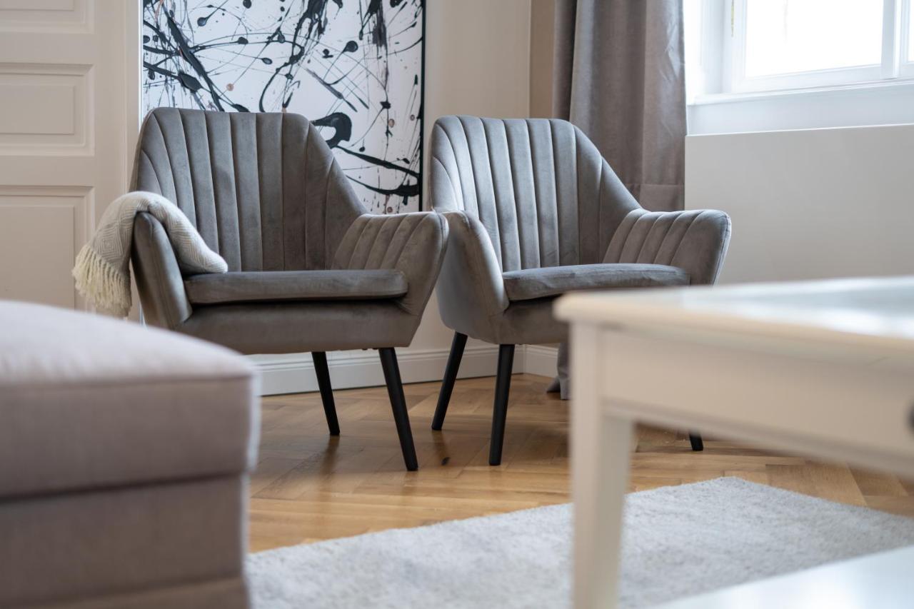 El Gusto Homes Town Шопрон Экстерьер фото