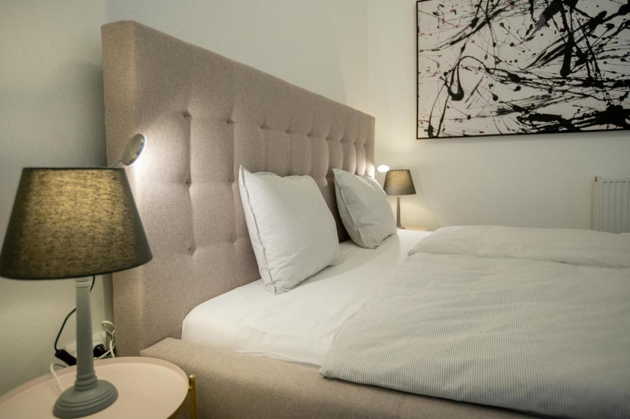El Gusto Homes Town Шопрон Экстерьер фото